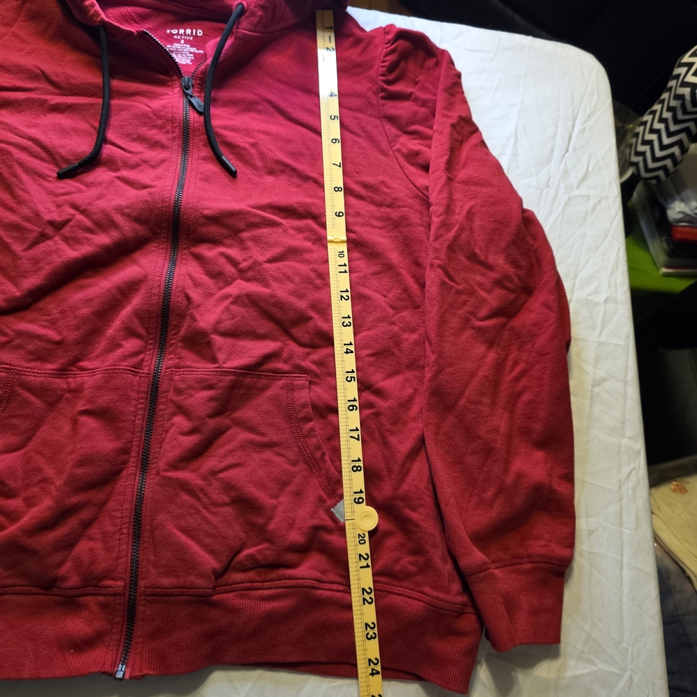 Torrid Red Lightweight Jacket - Picture 2 of 9